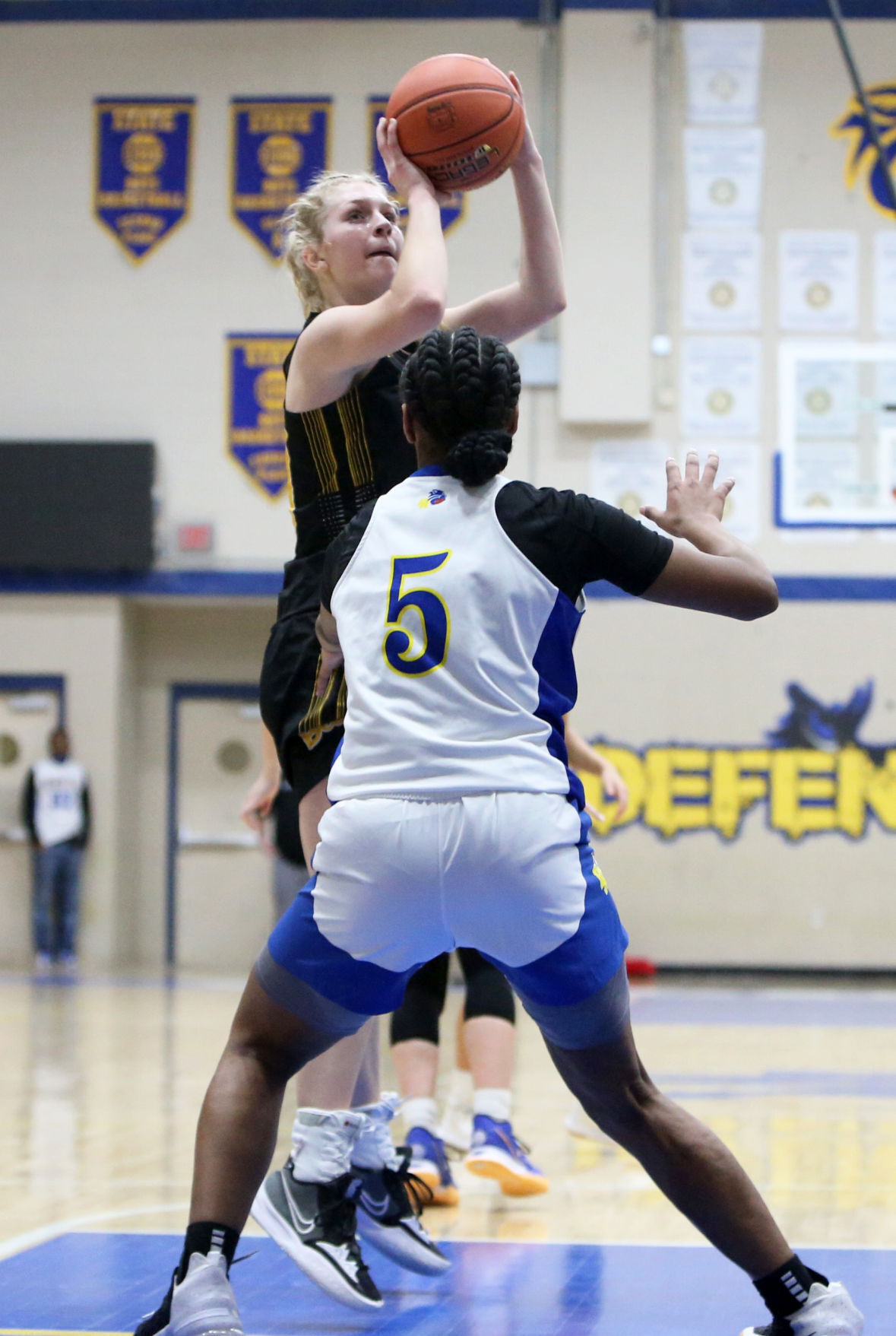 011422-qc-spt-bett-north girls012.JPG